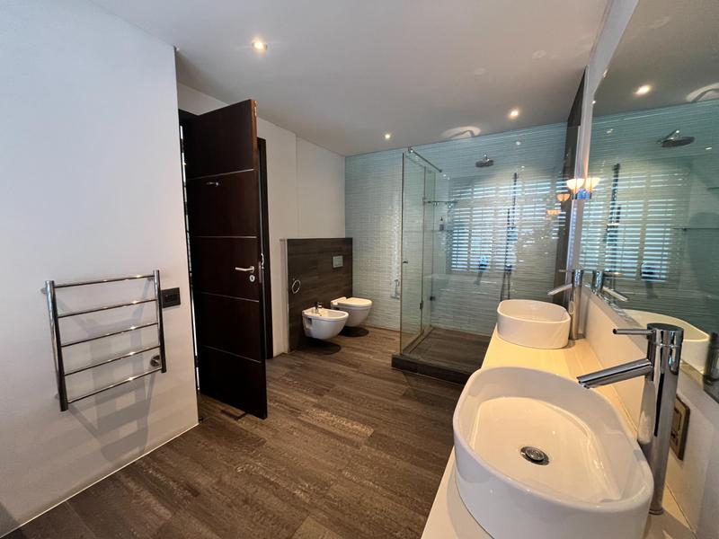 2 Bedroom Property for Sale in Cape Town Western Cape